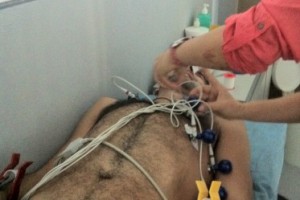 Israel Jimeno pasando reconomiento médico con Marcos Maynar – Temporada 2011/2012