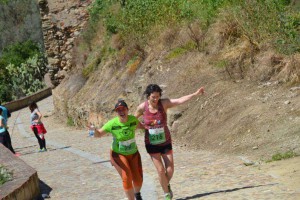 Mavi y Vanesa en la Media Maratón de Coria 2016